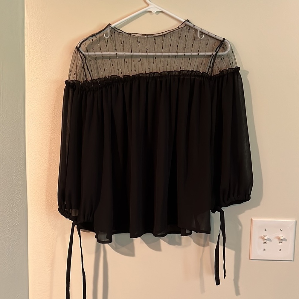 Pretty Blouse - Picture 2 of 4